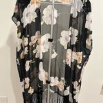 Women’s Floral Kimono with Fringe Black Photo 1