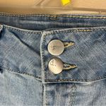 D. Jeans  Size 4 Straight Leg Button Fly Light Wash Jeans EUC Photo 1