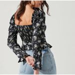 Abel the label ASTR The Label Floral Puff Sleeve Peplum Sweetheart Cinch Long Sleeve Top Small Photo 2
