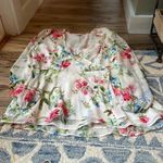 Ann Taylor floral printed blouse (size 6) Photo 0