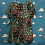 LuLaRoe  Classic T bright‎ geometric print Photo 5