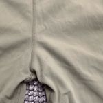 Light Green Scrunch Butt Leggings Photo 3