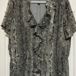 Covington  Women's Gray‎ Black White Ruffled Short Sleeve Lined Blouse No Size Photo 0