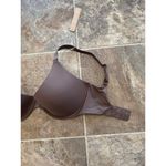 SKIMS  Fits Everybody Scoop Plunge Bra Oxide Size 32H Photo 4