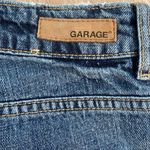 Garage Women’s Festival Denim Raw Hem Jean Shorts Size 7 Photo 5