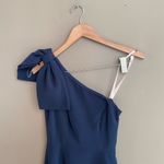 Gal Meets Glam NWT Celine One Shoulder Dress in Navy Size 00 Photo 3