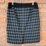 The Limited  Houndstooth Skirt Straight Pencil Short Length Side Zip Black Gray 8 Photo 1