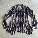 Simply Vera Wang Tie Dye Abstract Print Blouse Womens S Purple Handkerchief Hem Photo 4