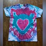 Gildan Handmade Heart Tiedye T-shirt size LG Photo 0