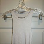 Signature 8  Light Grey Scoop Neck Tank size S Photo 3