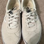 Vans  Women’s Photo 1