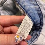 American Eagle  Jeans Women's Size 6 Regular Light Wash Distressed Crop Denim Photo 6