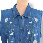 Vintage 90s Embroidered Daisy Floral Button Front Sleeveless Denim Blouse XL Blue Photo 0
