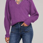CAbi  Luxury Pullover Purple Sweater Women’s Medium V-Neck Soft Knit Photo 0