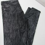 Fabletics Black & Gray Metallic Yoga Gym Wear Leggings Womens Med. Photo 0