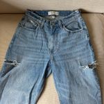 Abercrombie & Fitch Abercrombie Mid-Rise The Baggy Curve Love Thigh Side Cut Jeans Photo 1