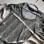 Norma Kamali  Grey Python Snake Scale Print Long Sleeve Stretchy Top Size L Photo 6