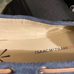 Isaac Mizrahi LIVE! Women’s shoes Size 7M, Blue & Tan Photo 2