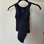 SKIMS  Seamless Sculpt Scoop Neck Thong Bodysuit In Onyx NWOT Thick strap Size XS Photo 5
