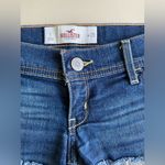 Hollister Women's low rise vintage y2k 2000’s cotton Distressed Blue Jean Shorts Photo 3