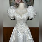 Fabulous Vintage 90s Justine Bridals Frilly Wedding Gown! White Size 4 Photo 4