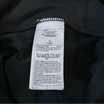 Gap Fit Black Leggings with Zippered Pocket Size Small Photo 2