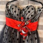 Tony Bowls Black/White Polka Dot With Red Flowers Strapless Mini Dress Size 10 Photo 2