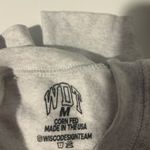 University of Wisconsin Crewneck Gray Size M Photo 2