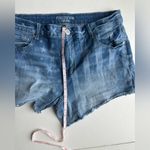 Maurice's  women’s size 14 stars and stripe high-rise cut off denim shorts Photo 5