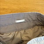 Lululemon Athletica tracker Light Gray marbled Athletic Shorts size 6 Photo 6