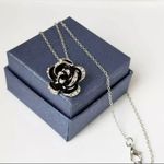 Boutique 18k White Gold Plated Rose Necklace Photo 2