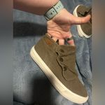 blowfish  Shoes Photo 4