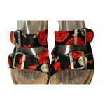 Womens MUK LUKS Black Red Floral Embroidered Double Buckle Strap Sandals Size 7 Photo 5