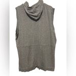 Yogalicious  grey full zip sleeveless hoodie shirt size 1x Photo 2