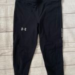 Under Armour women M compression heatgear pull on capris leggings black Photo 0