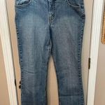  Bandolinoblu Cali Modern Bootcut medium wash 5 pocket jeans Size 14. Photo 0