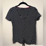 Jones New York  Black and White Fitted Short Sleeve Top Photo 0