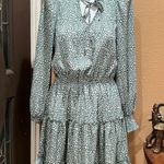 Vine & Love  green patterned dress Photo 0