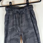 Lululemon Stretch High Rise Crop 23" Camo Pants Women's Size 2 Black Activewear Photo 6