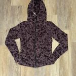 Lululemon  scuba - mini dusk floral antique bark black. Photo 2