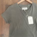 The Great NWT The Little Tee Crew Neck Short Sleeve T-Shirt in Green Size 0 / XS Photo 2