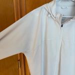 Antonio Melani  White Layered Hooded Lightweight Jacket Womens Size L Photo 4