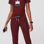 FIGS  scrubs Photo 0