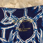 Lilly Pulitzer  Skirt size S BNWOT elastic waist length 20” blue and white design Photo 7