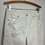 American Eagle  Outfitters white Mom Straight Jeans size 10‎ Photo 4