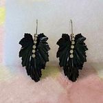 vintage Black elegant dangling leaf earrings w/ diamond strip Photo 6