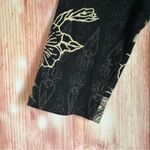 Jess & Jane Black Wildflower Print V Neck 3/4 Sleeve T Shirt Photo 5