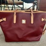 Dooney & Bourke  tote Photo 4