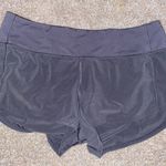 Lululemon Speed Short 2.5” Photo 0