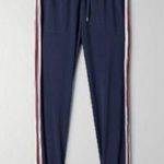 Aritzia TNA speed jogger navy, red, and white stripe size large Blue Photo 0
